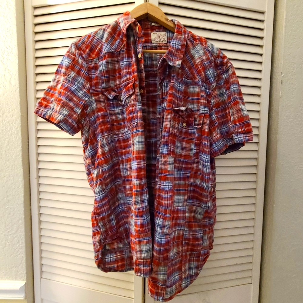 *EUC* Lucky Brand Short Sleeve Button Down XXL (XL Actual)